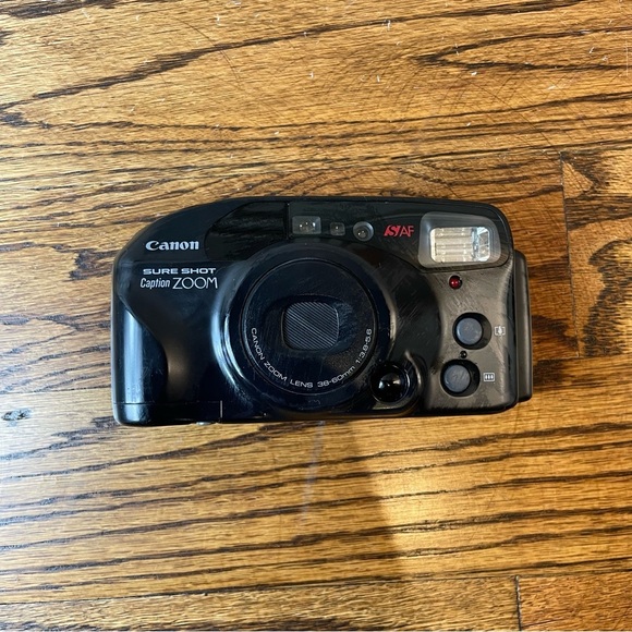 Canon Black Film Photography Camera with Autofocus and Built-in Flash - Picture 1 of 8